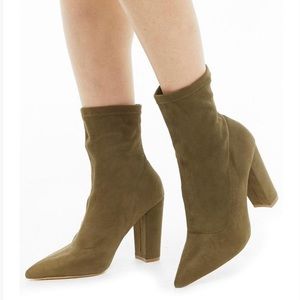 Olive suede Ankle booties